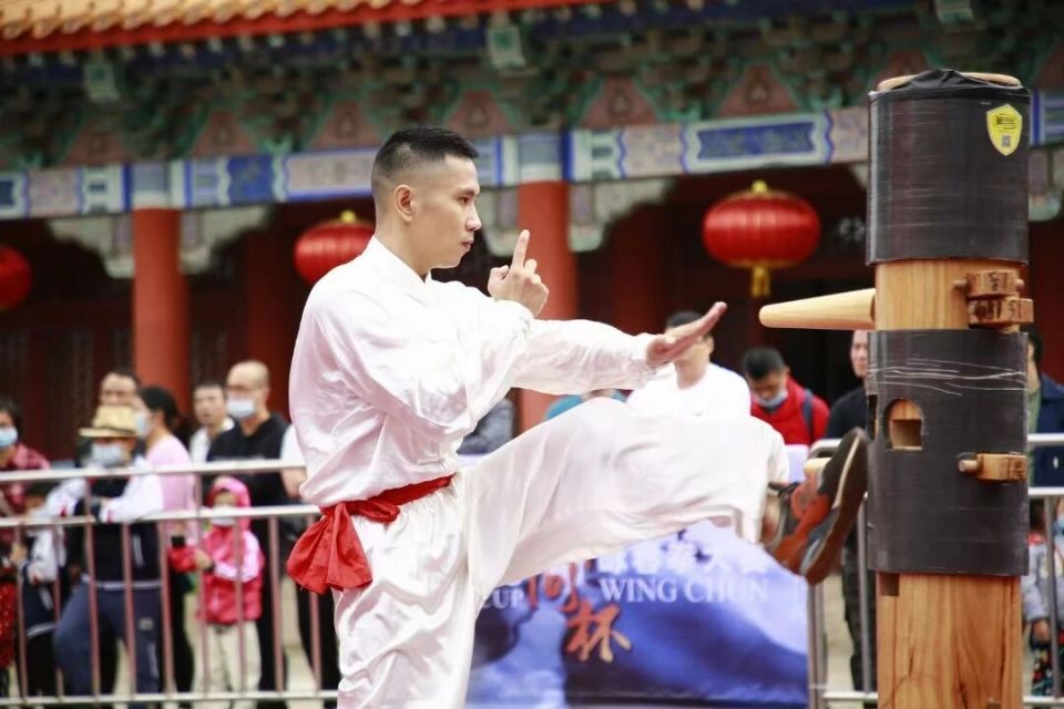 将自己绘画